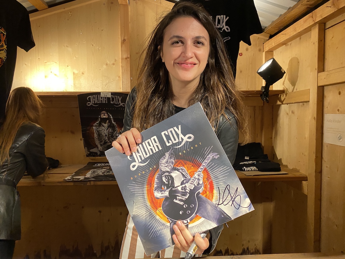 Laura Cox mit Album beim Woodstock forever in Waffenrod14.8.2021